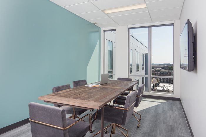 Group Meeting Room | Apartments Columbia Mo | Rise on 9th