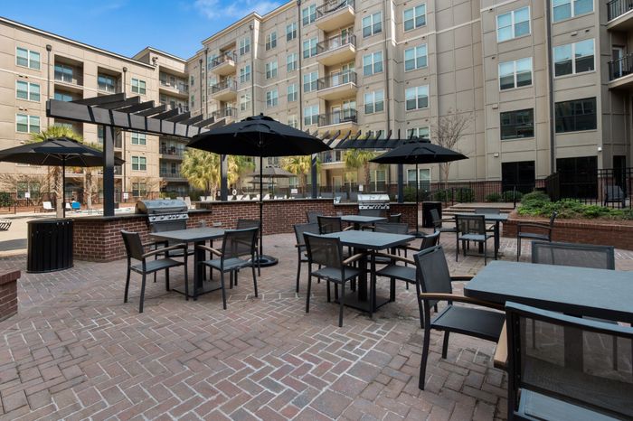 Residents having a BBQ Picnic | Apartments for rent in Columbia, SC | Station at Five Points