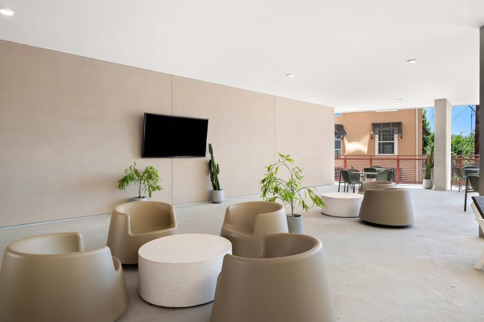 Outdoor Lounge