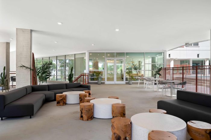 Outdoor Lounge