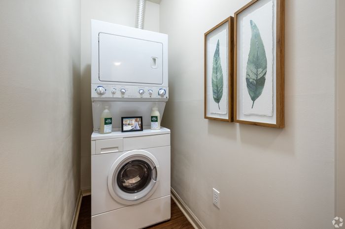 In-Unit Washer & Dryer