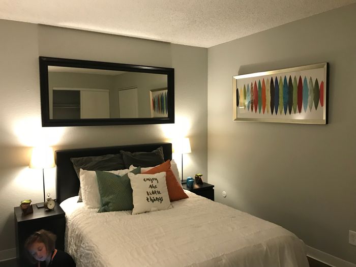 Elegant Bedroom | Studio Apartments For Rent Sacramento | The Confluence