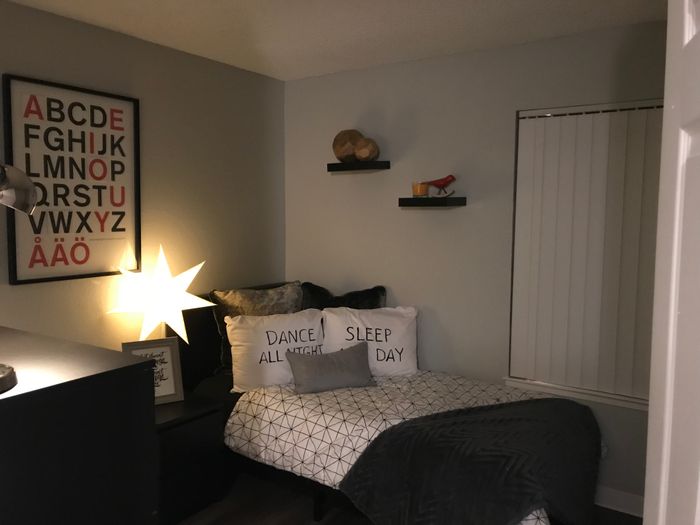 Vast Bedroom | Sacramento Rentals | The Confluence