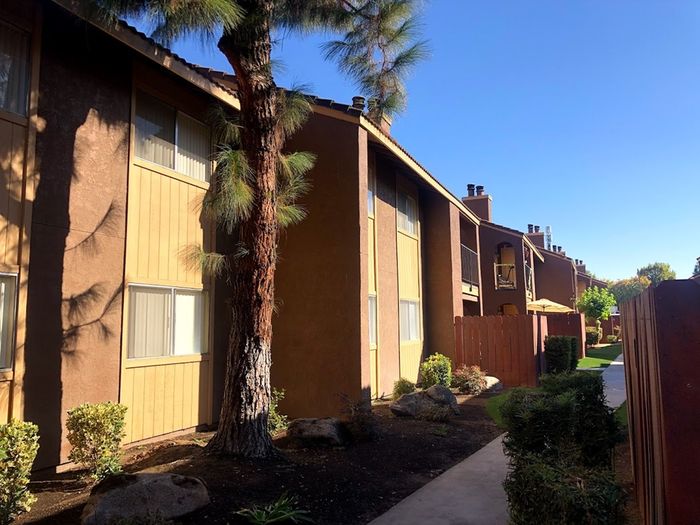 Fresno CA Apartments For Rent | The Lexington