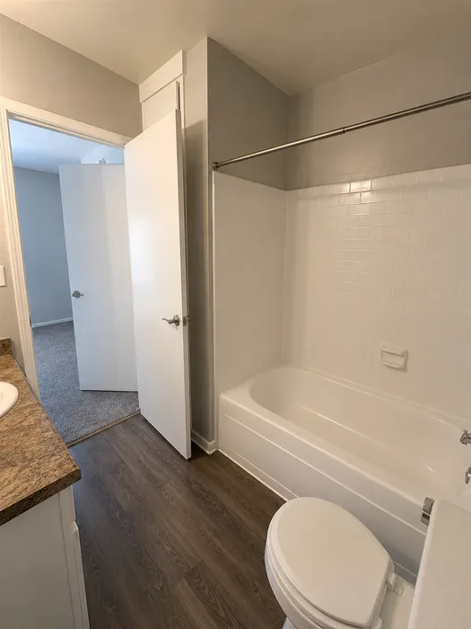 University River Village A - Bathroom