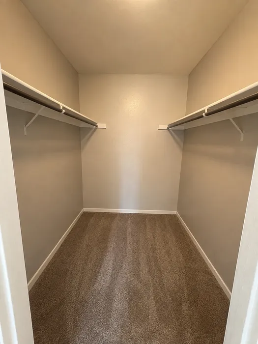 University River Village A - Walk-In Closet
