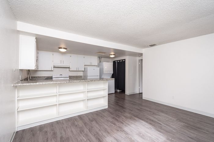 Cottages on 5th (NEW) - Open Kitchen