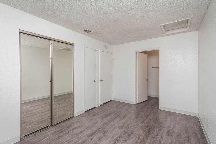 Cottages on 5th (NEW) - Empty Room