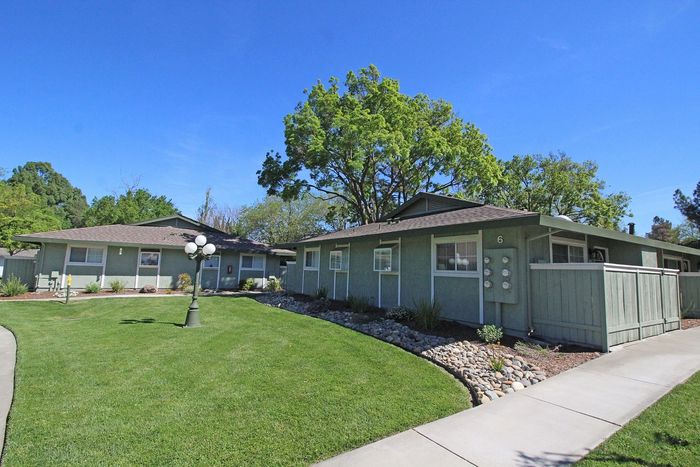 Cottages on 5th (NEW) - Exterior View