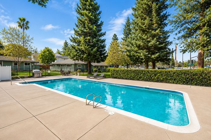 Cottages on 5th (NEW) - Outdoor Pool