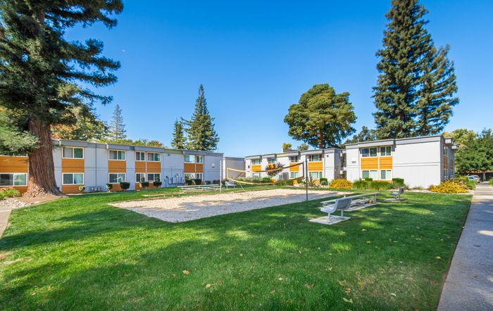 University River Village C - Exterior View