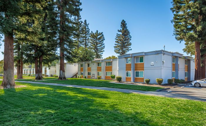 University River Village C - Exterior View