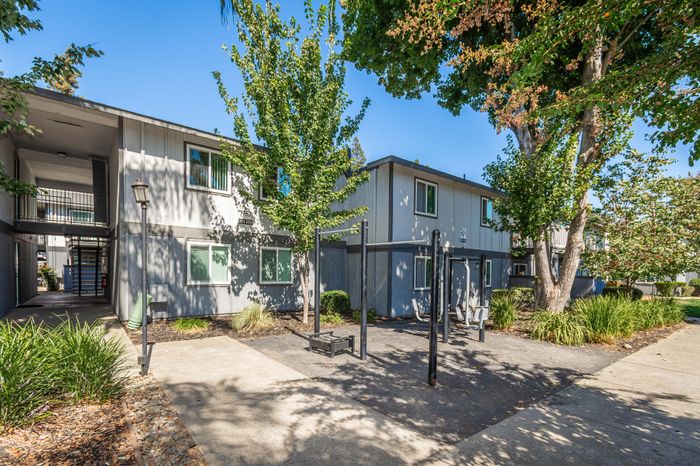 University River Village A - Outdoor Fitness Area
