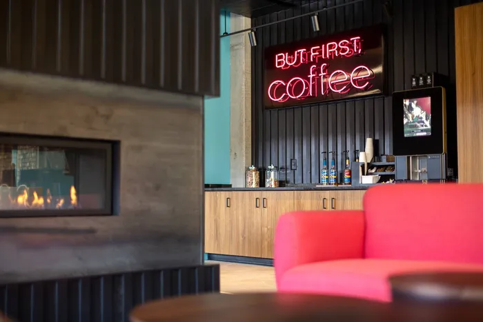 Starbucks Coffee Bar