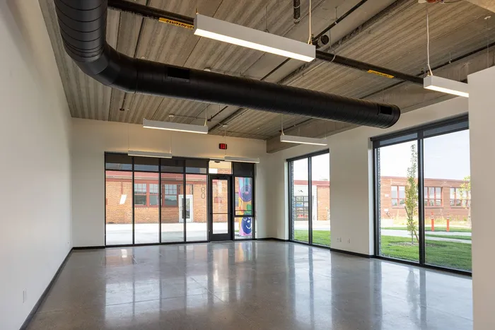 Panoramic Windows