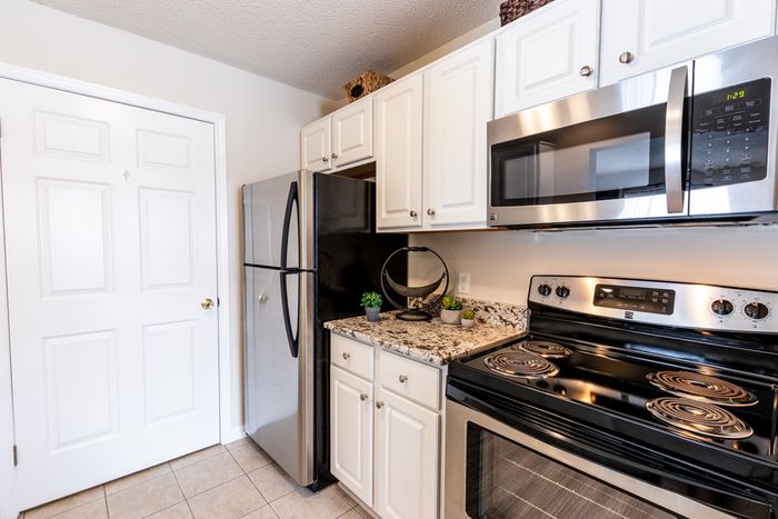 State-of-the-Art Kitchen | East Amherst NY Apartment Homes | Autumn Creek Apartments