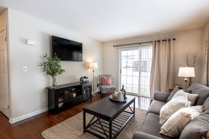 Luxurious Living Room | Apartment Homes in East Amherst, NY | Autumn Creek Apartments
