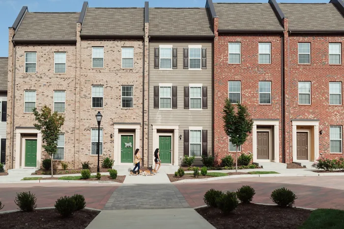Outdoor Area| LC Mount Juliet | Mount Juliet, TN Apartments for Rent