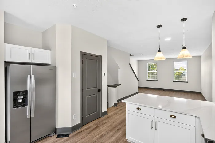 Modern open-concept kitchen | LC Mount Juliet | Mount Juliet, TN Apartments for Rent