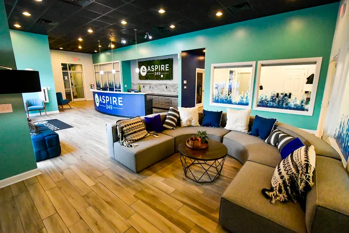 Resident Concierge Service | Uncw Off Campus Housing | Aspire 349
