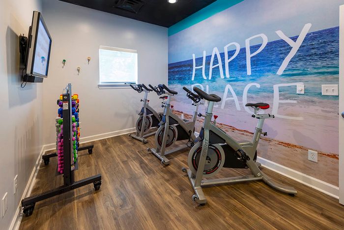 Resident Yoga Studio | Uncw Off Campus Housing | Aspire 349