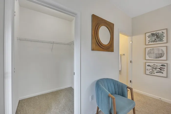 Walk In Closet