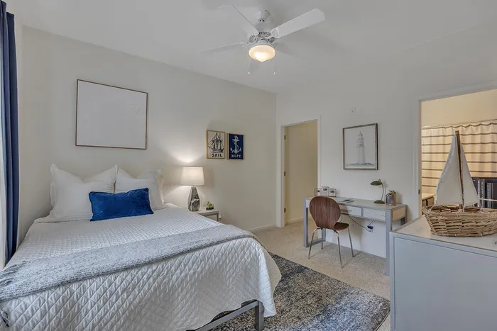 2x2 Bedroom