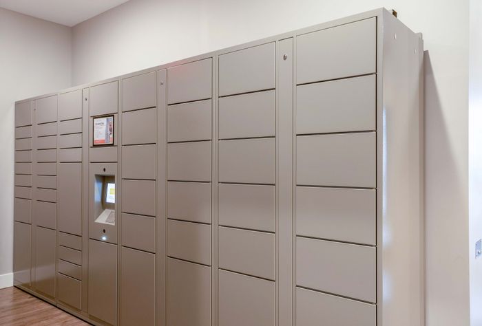 cPackage Lockers