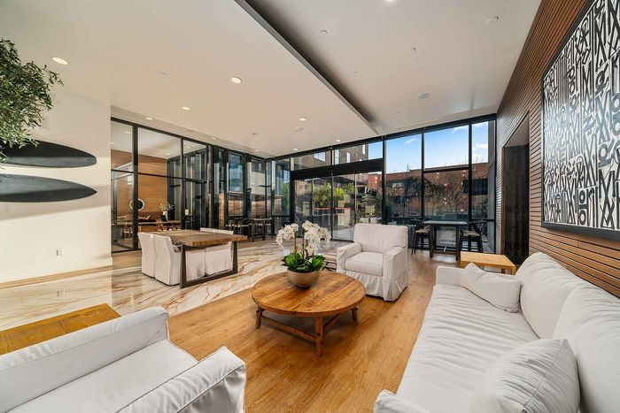 Malibu Clubhouse