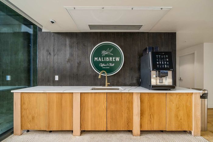 Elliot's Coffee Bar