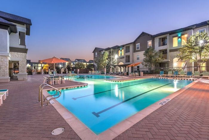 Pool View-3