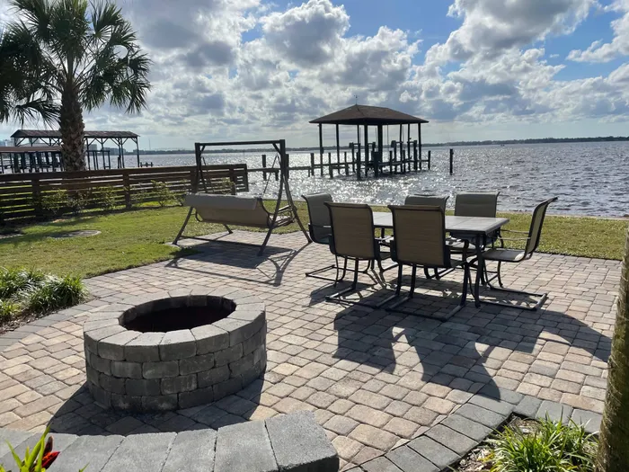 Outdoor Seating