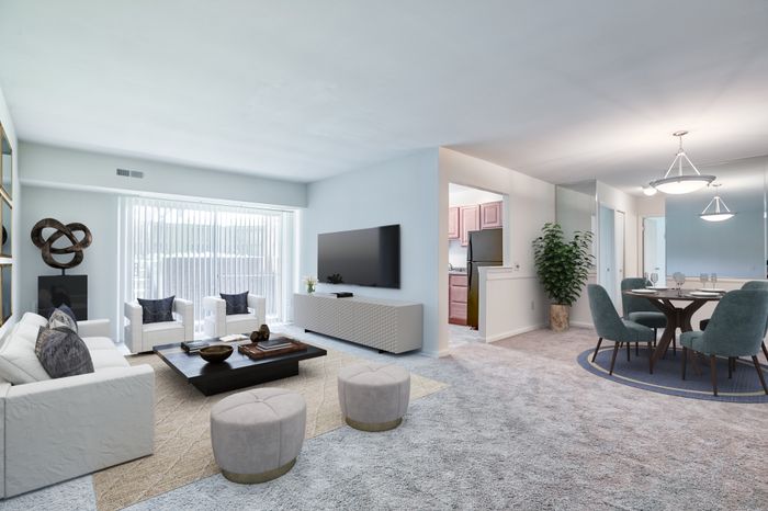 Large living & separate dining room