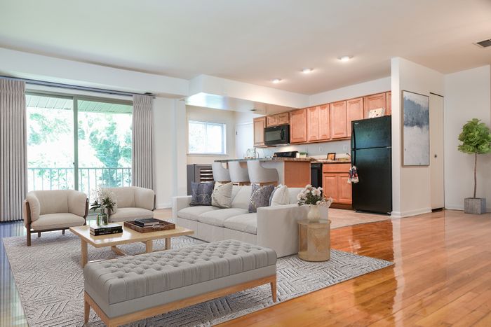 Open Kitchen