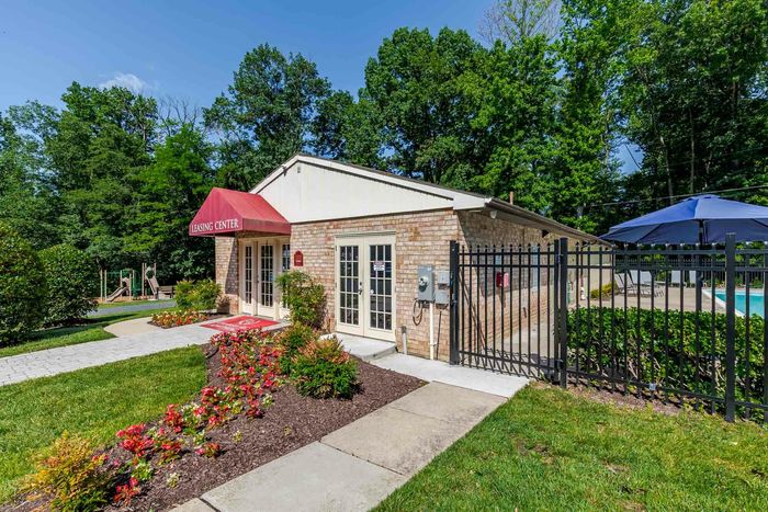Leasing Center, Pool, Playground
