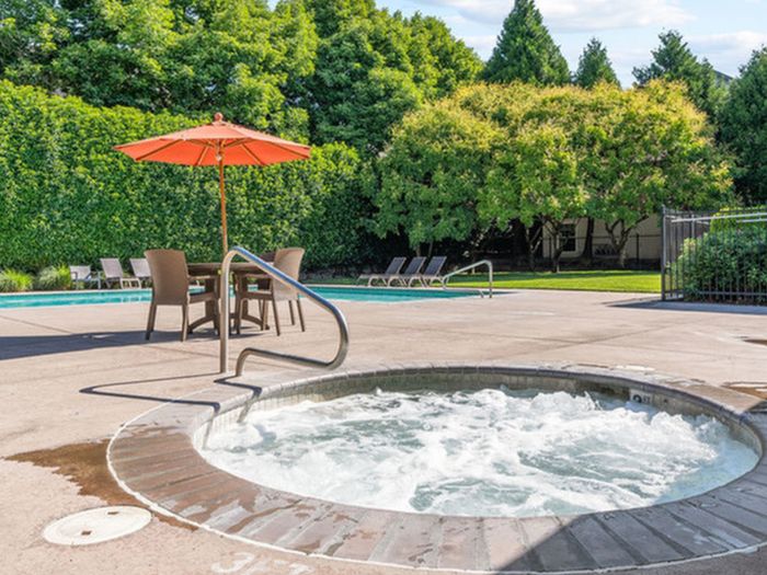 2 bedroom apartments for rent near me