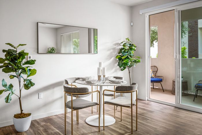 1 and 2 bedroom apartment homes
