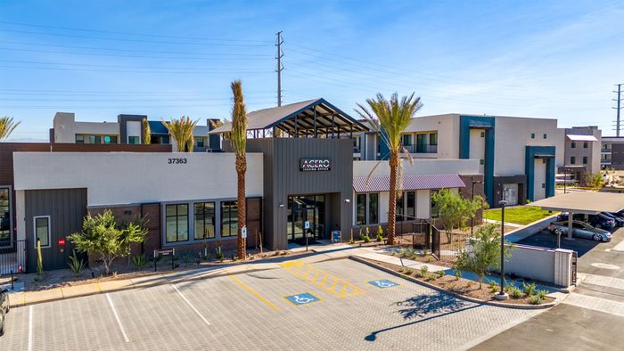 acero harvest station apartments