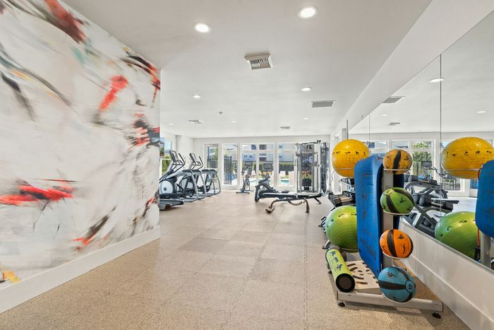 ridgefield apartments with gym