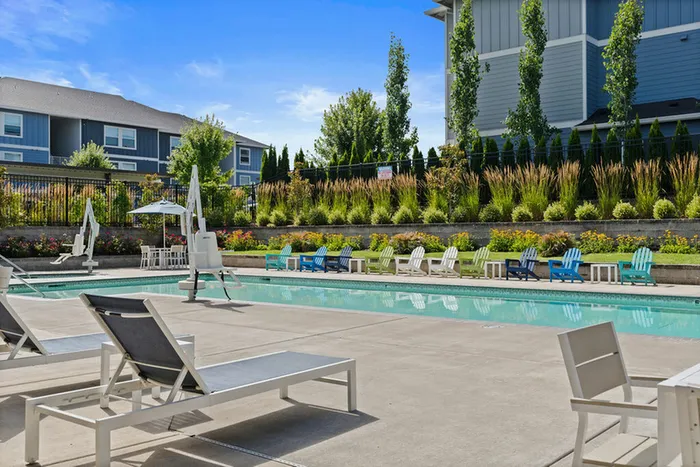 Apartments in Salem OR with pool