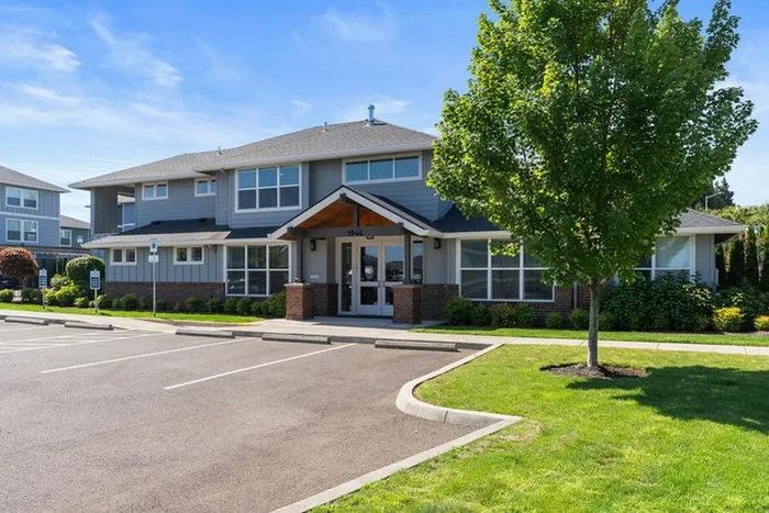 leasing office acero west salem