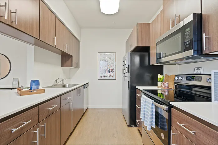luxury apartments in west salem