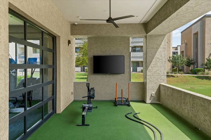 apartment with fitness center
