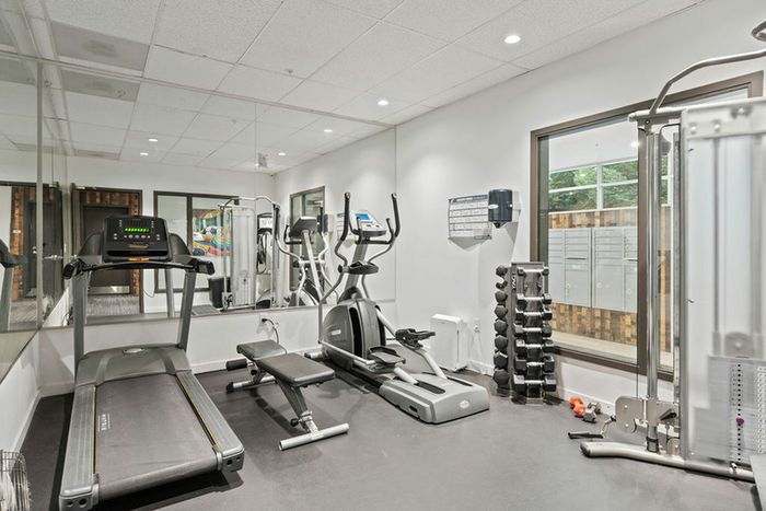 Apartments with Fitness Center