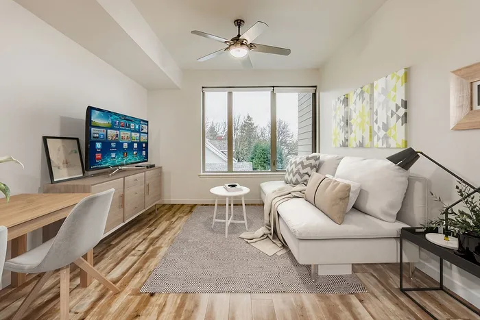 apartment in portland or with natural lighting