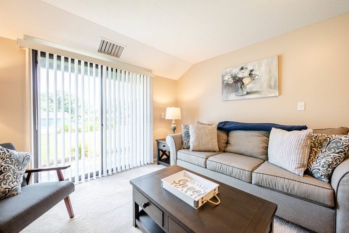Spacious Living Area | Apartments For Rent In Haverhill MA | Princeton Bradford Apartments