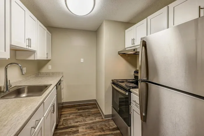 Renovated Kitchens in Select Apartments | Princeton Place Apartments in Worcester