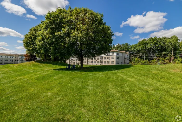 Professional Landscaping | Boulder Park Apartments in Nashua NH