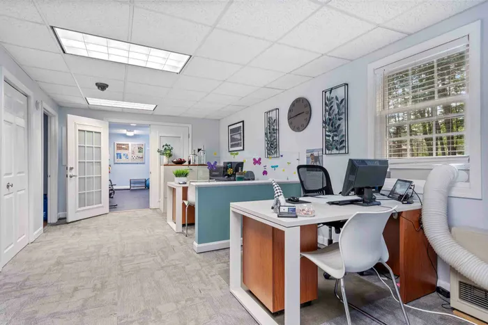 Foxcroft Leasing Center int sml