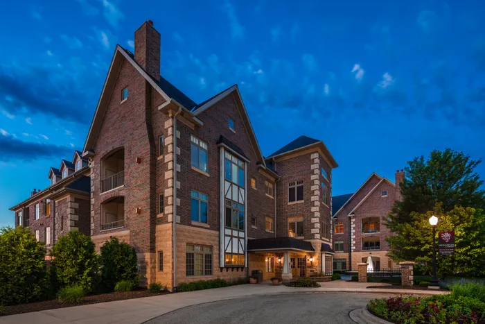 Apartments For Rent Madison Wi | Brownstone on Old Sauk